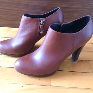 Boots Geox.  4-inch heels.